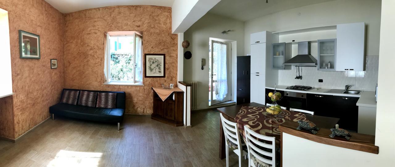 Casa Nicole Lejlighed Lake Garda Eksteriør billede