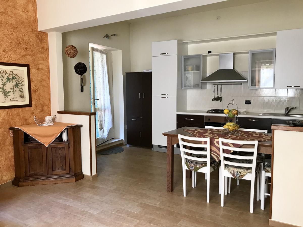 Casa Nicole Lejlighed Lake Garda Eksteriør billede